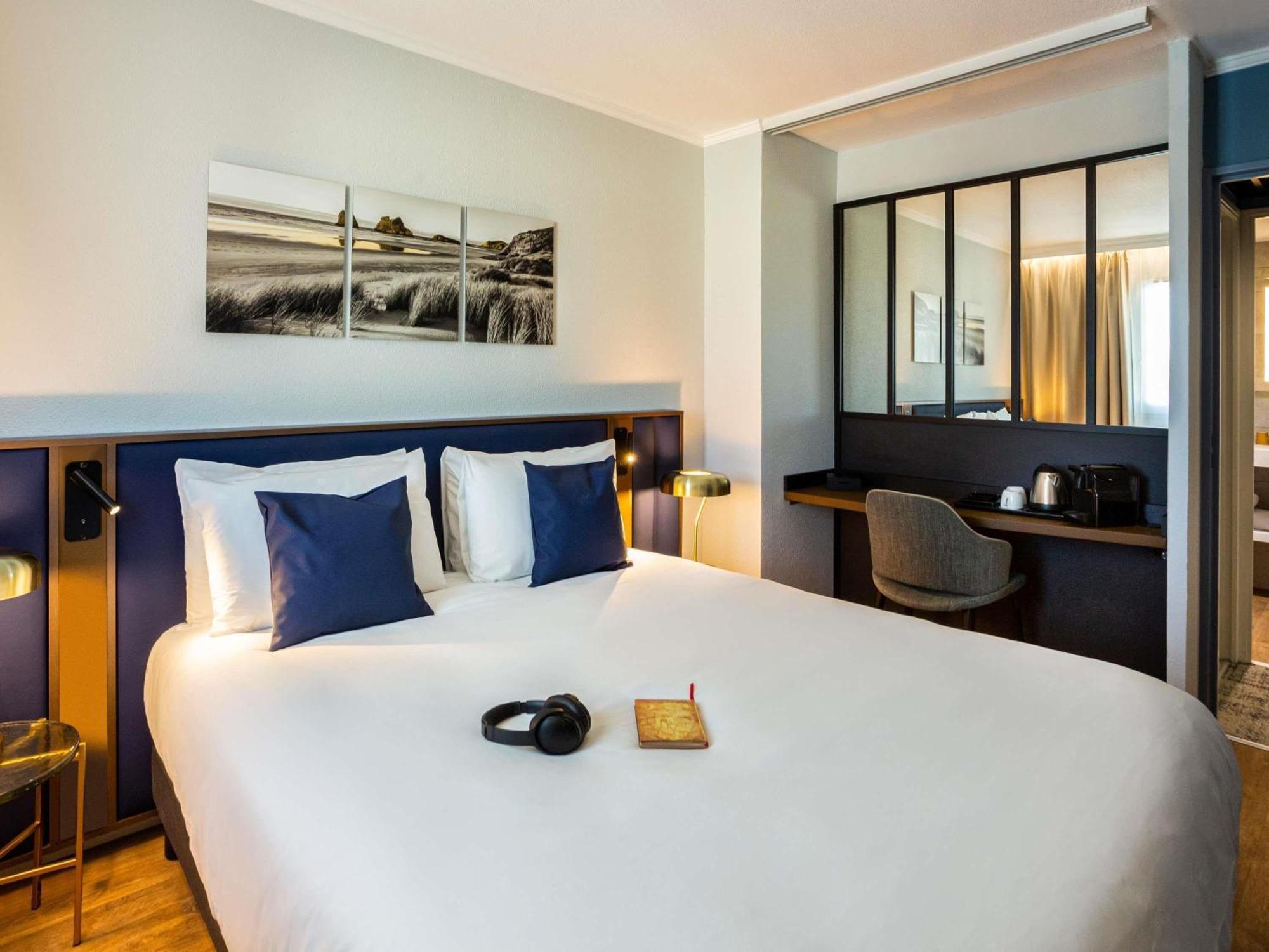 Junior Suite,1739836558:JPEG