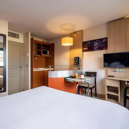 Clarion Aparthotel Toulouse Blagnac Airport-2